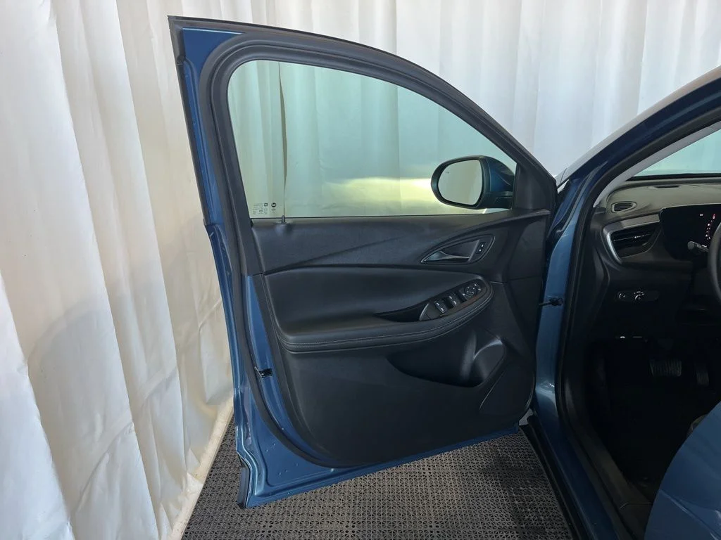 Used 2024 Blue Buick Preferred image 15