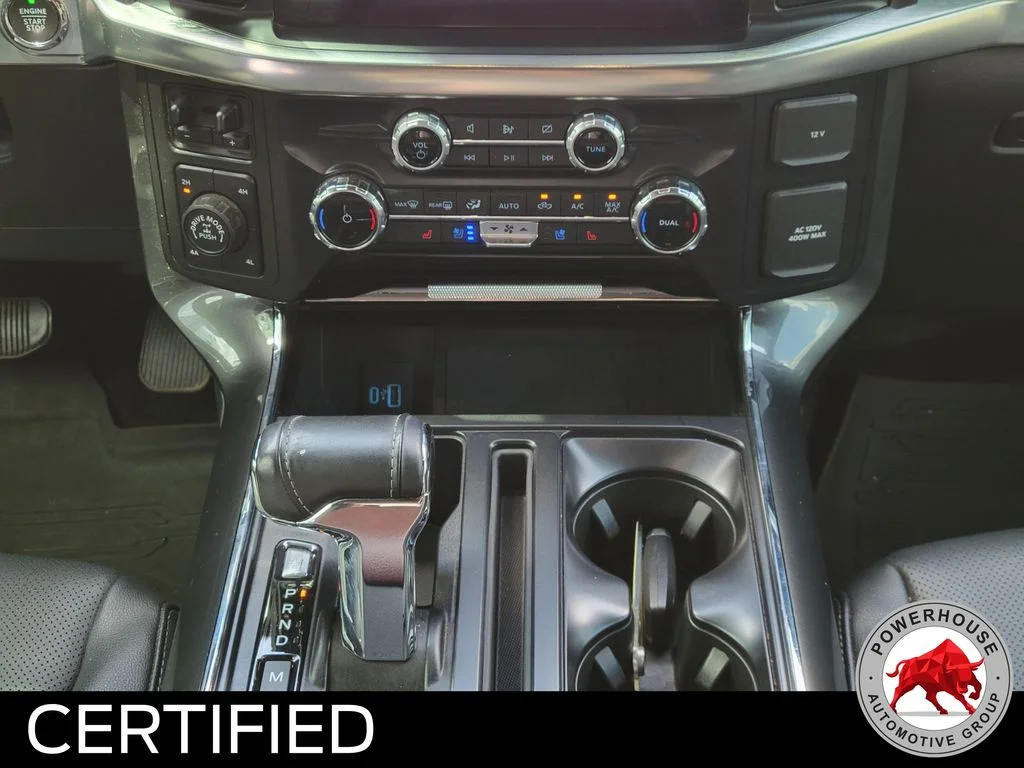 Used 2022 White Ford Lariat image 22