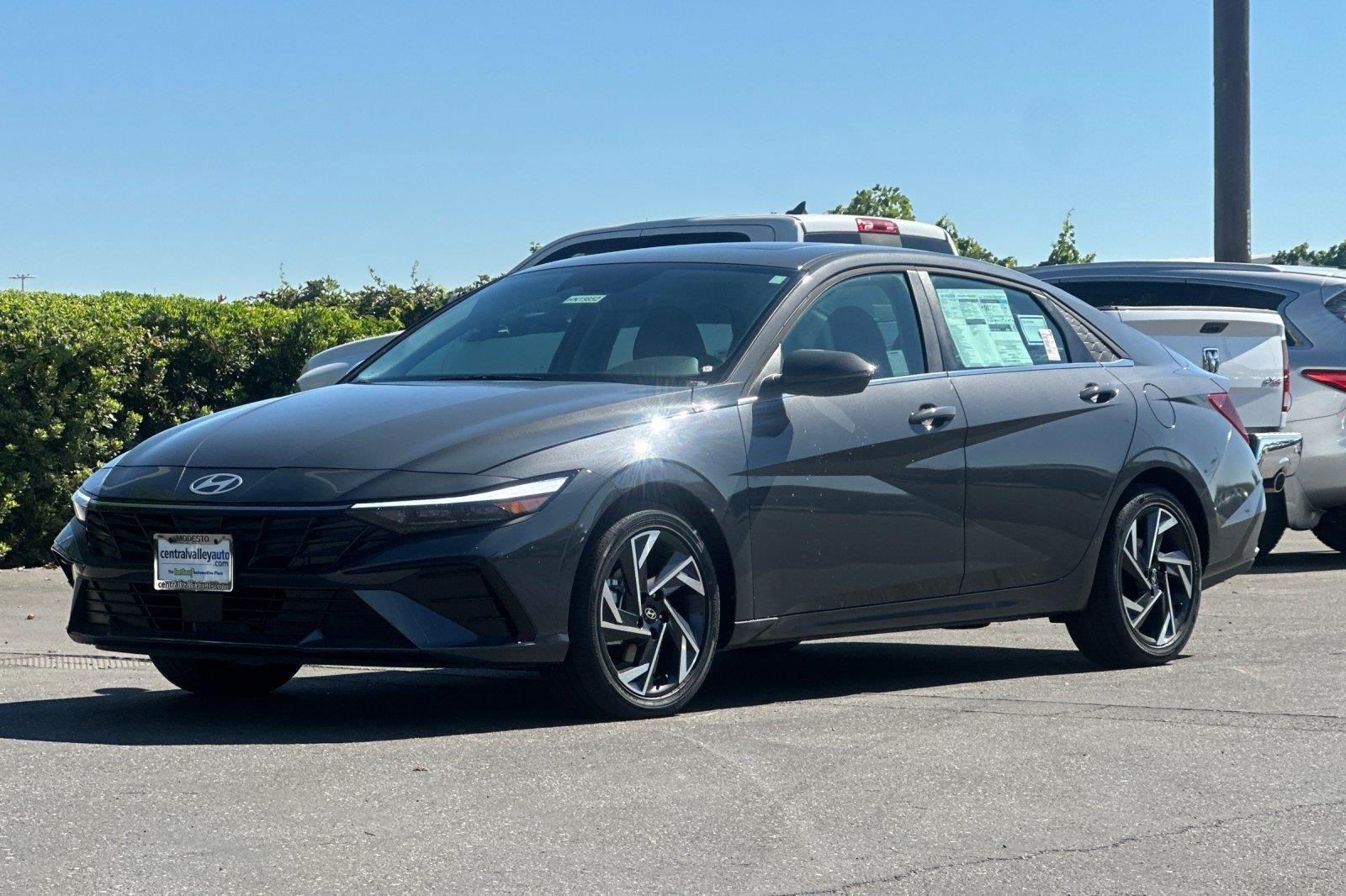 New 2026 Ecotronic Gray Hyundai Limited image 8