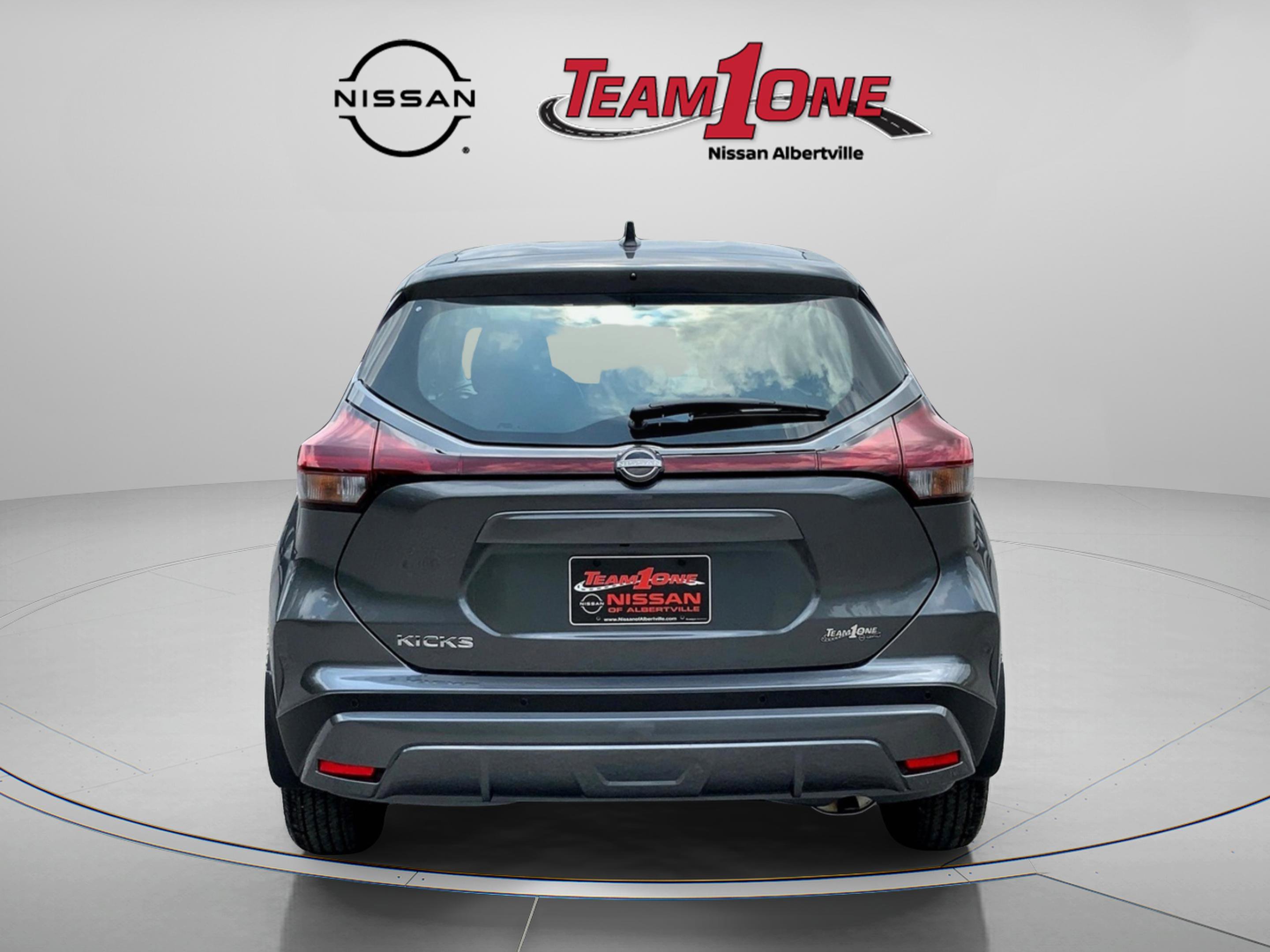 2025 Nissan KICKS PLAY Base - Photo 4