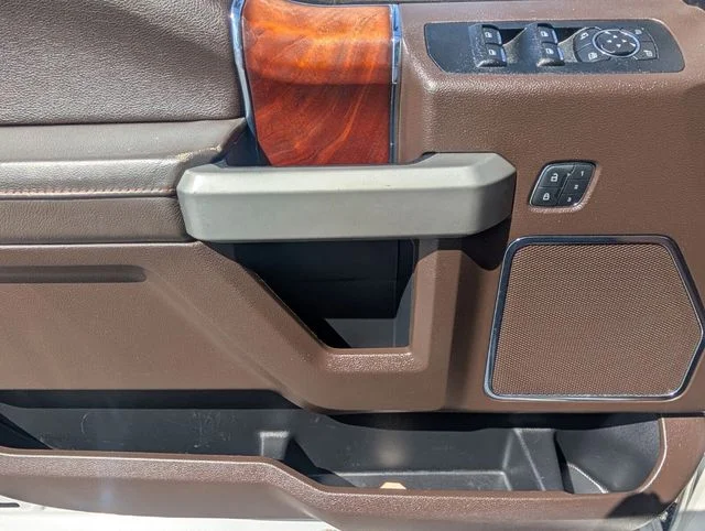 Used 2018 White Ford King Ranch image 33