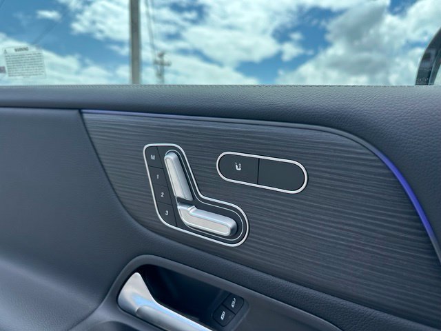 New 2026 Mountain Grey Metallic Mercedes-Benz GLB 250 image 53