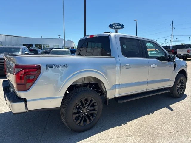 New 2026 Iconic Silver Metallic Ford Lariat® image 11