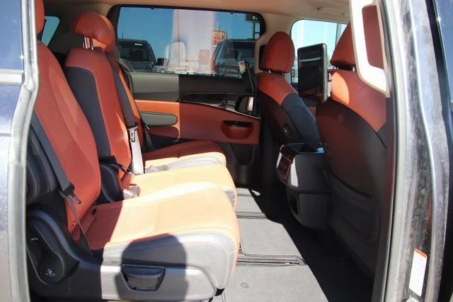 2023 Kia Carnival SX Prestige - Photo 29
