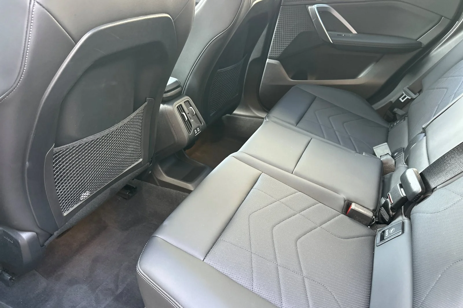 Used 2023 Jet Black BMW xDrive28i image 11