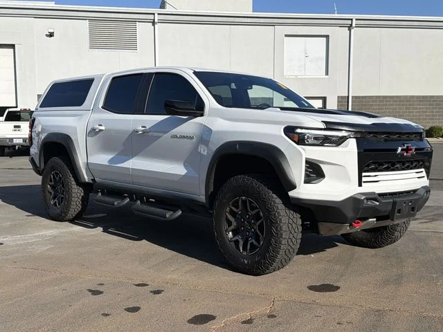 Used 2025 White Chevrolet ZR2 image 6