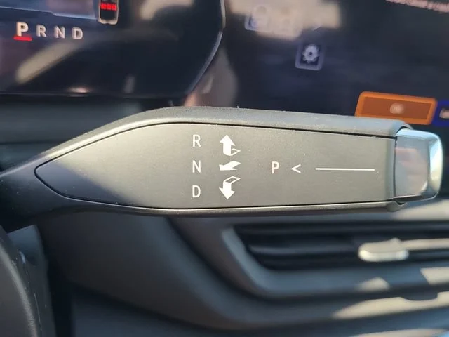 New 2026 Summit White Chevrolet LT - Extended Range image 31