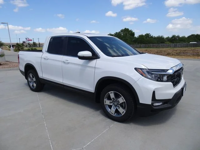 New 2026 Platinum White Pearl Honda RTL image 3