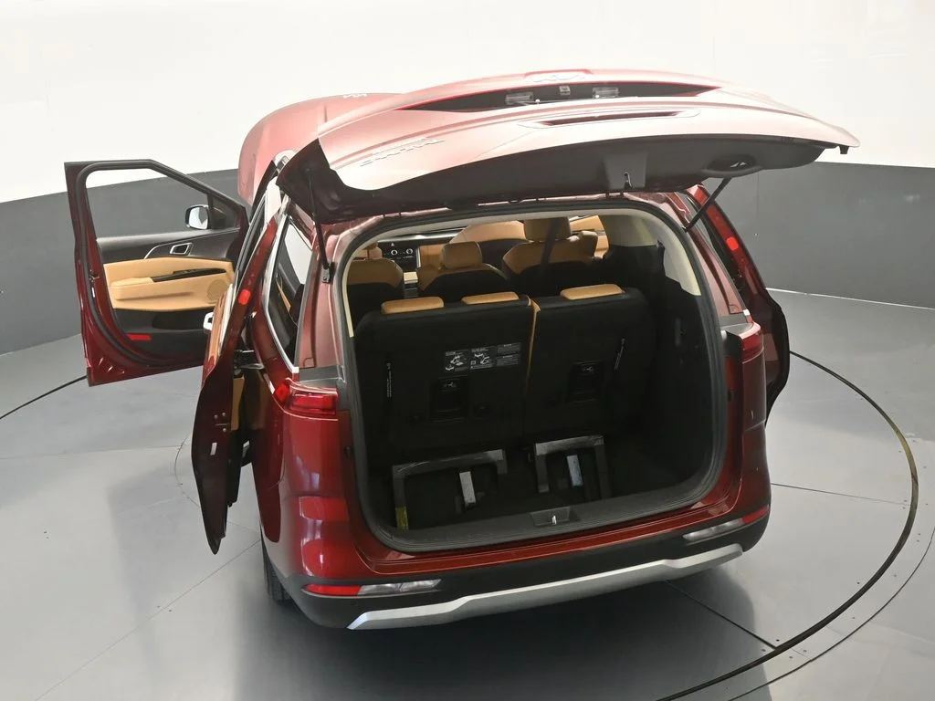 Used 2024 Flare Red Kia LX image 62