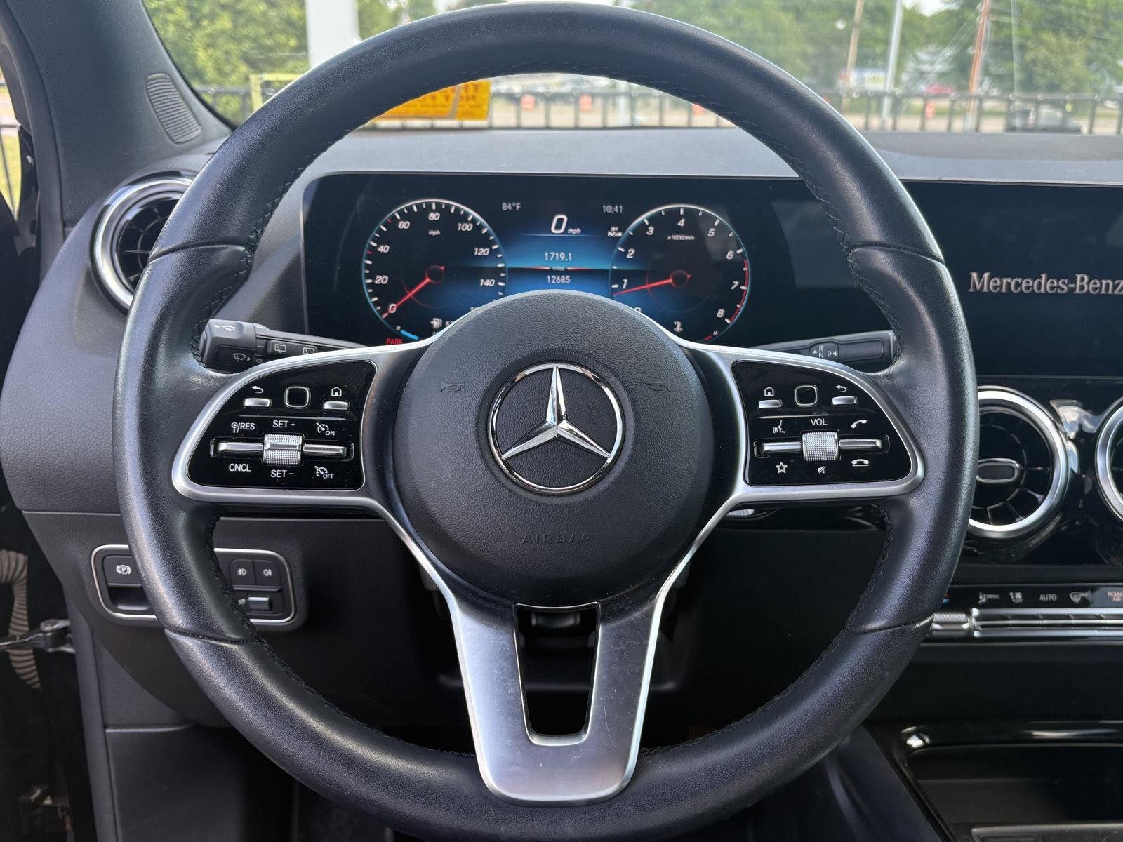 Certified Used 2023 Cosmos Black Metallic Mercedes-Benz GLA 250 image 9
