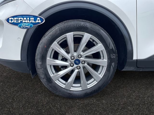 Used 2022 White Ford Titanium image 18