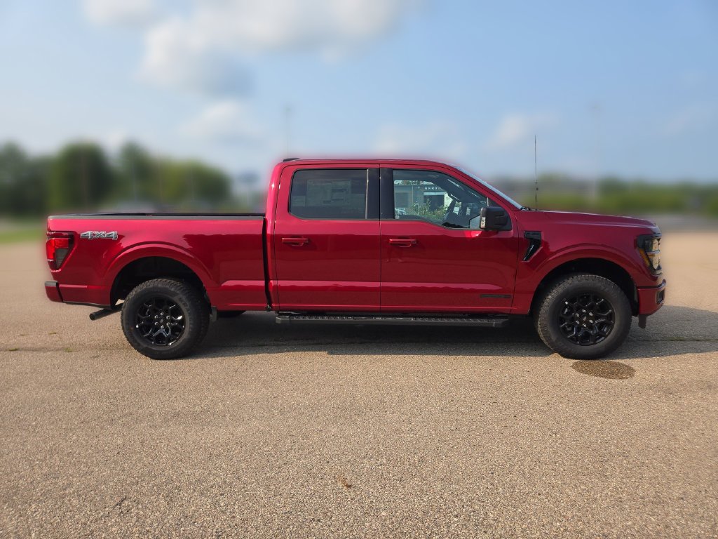 New 2026 Ruby Red Metallic Tinted Clearcoat Ford XLT image 7