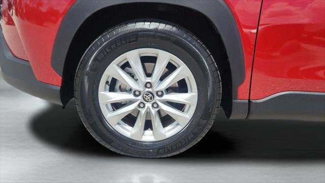 Certified Used 2022 BARCELONA RED MET. Toyota  image 25