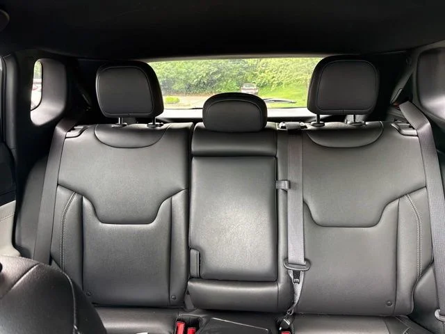 Used 2025 White Jeep Limited image 25