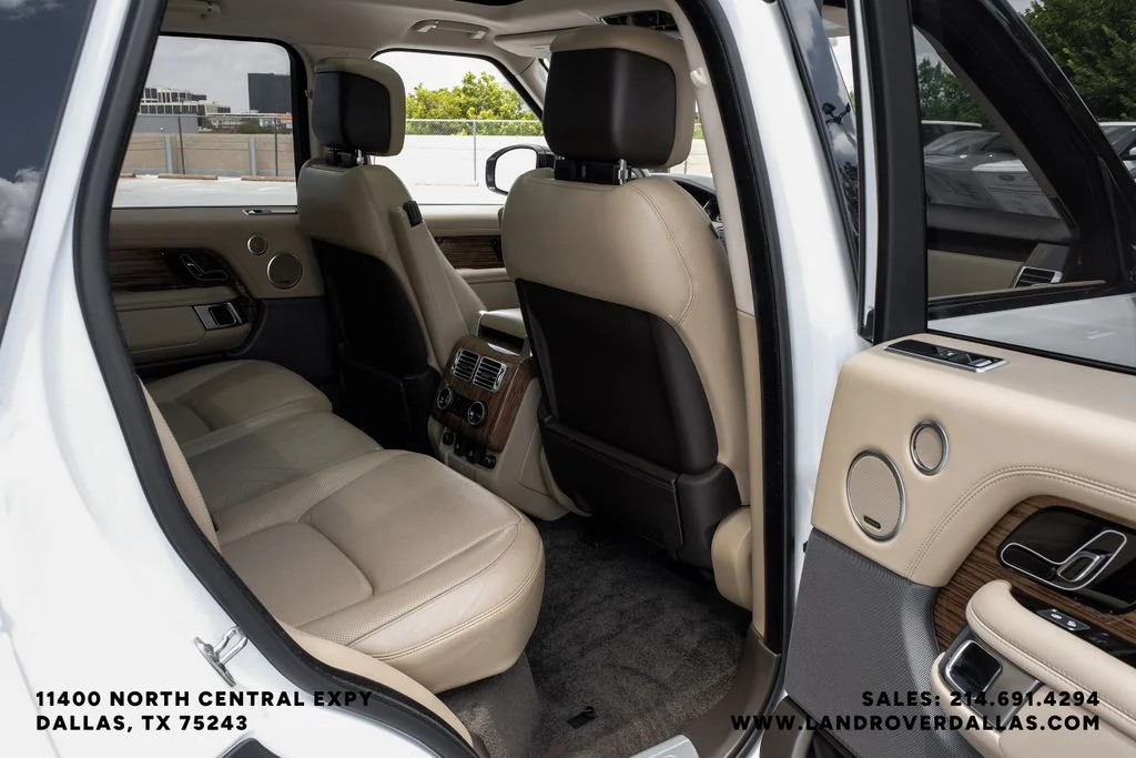 Used 2019 Fuji White Land Rover 5.0L V8 Supercharged image 45