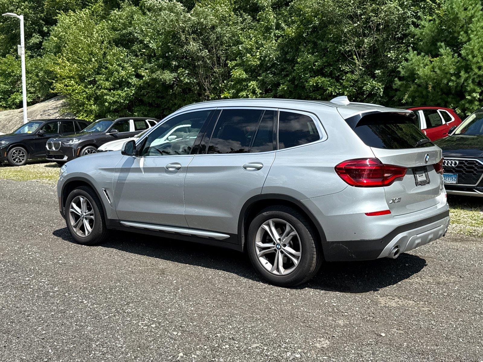 Used 2021 Glacier Silver Metallic BMW xDrive30i image 7