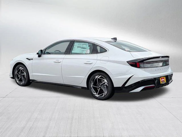 New 2026 Serenity White Hyundai SEL Sport image 3
