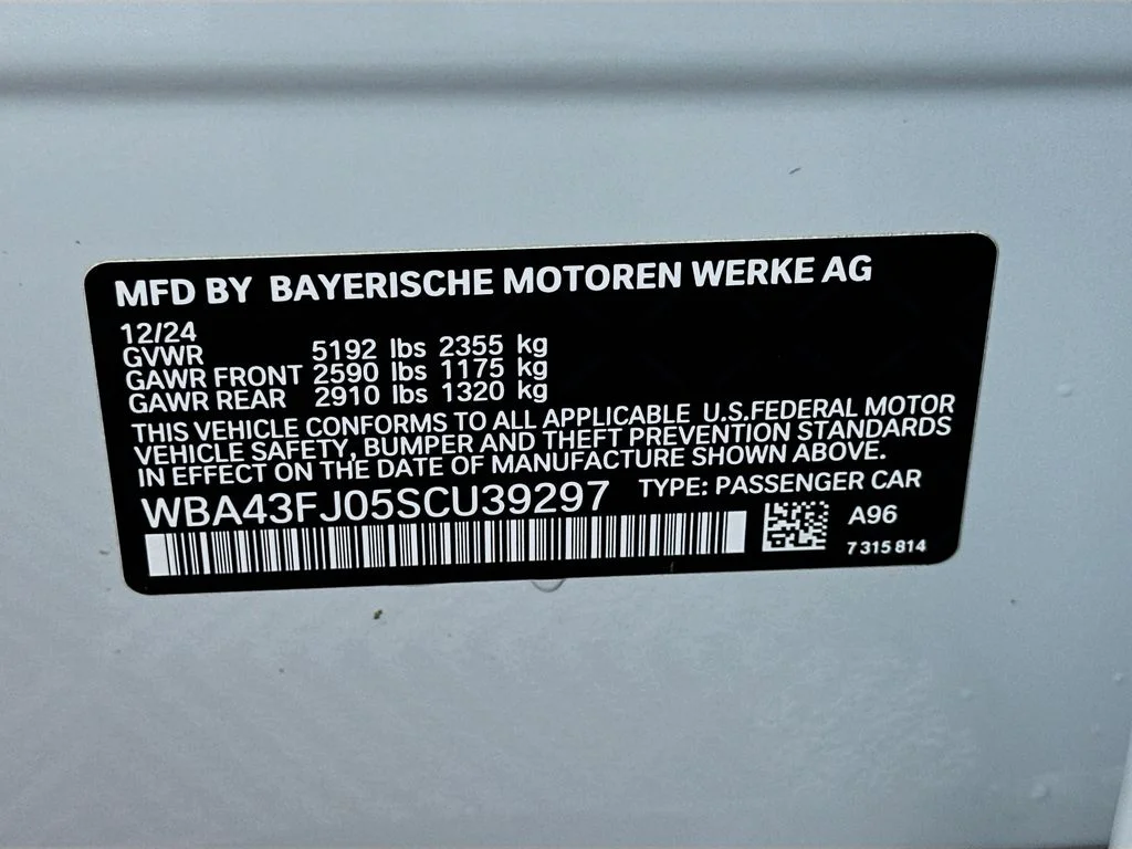 2025 BMW 5 Series 530i - Photo 33