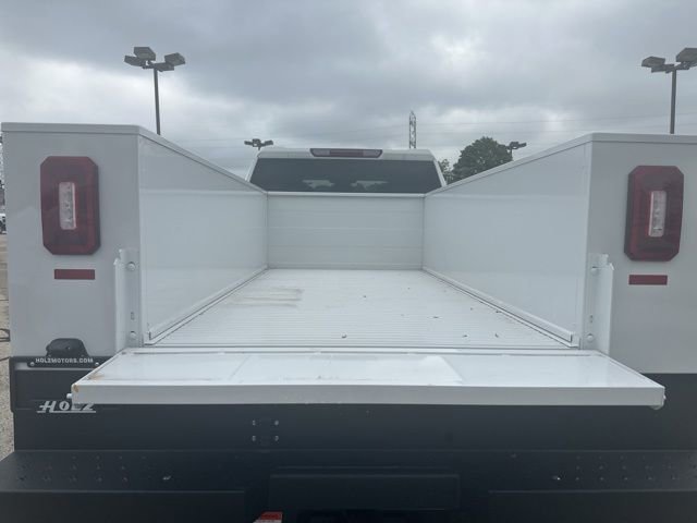 New 2024 Summit White Chevrolet WT image 5