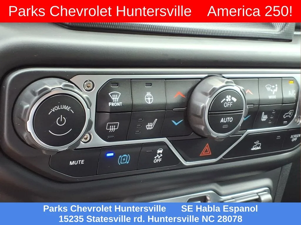 Used 2023 Silver Jeep Rubicon 20th Anniversary Edition 4xe image 8