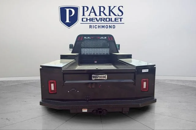 New 2024 Summit White Chevrolet Work Truck image 6