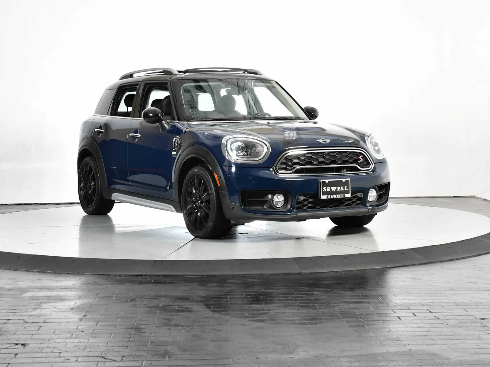 Used 2018 Island Blue Metallic MINI Cooper S image 8