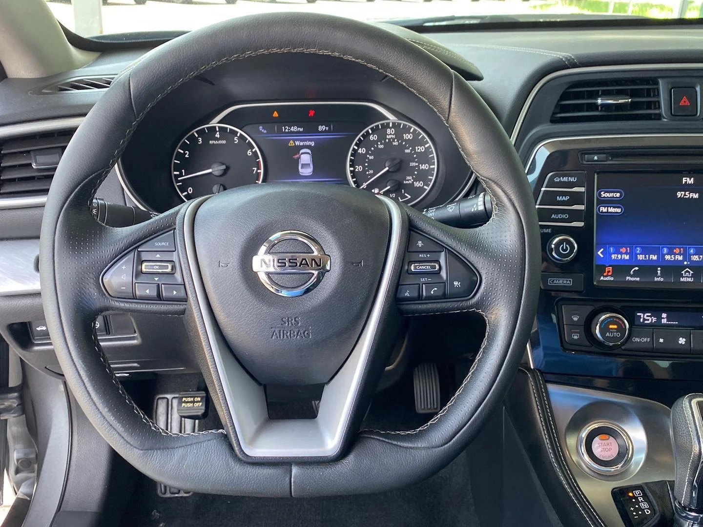 Used 2017 Gun Metallic Nissan SL image 36