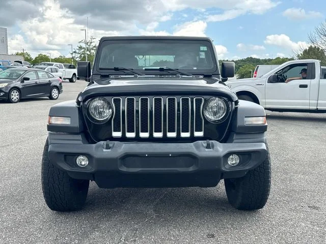 Used 2018 Black Jeep Sport S image 10