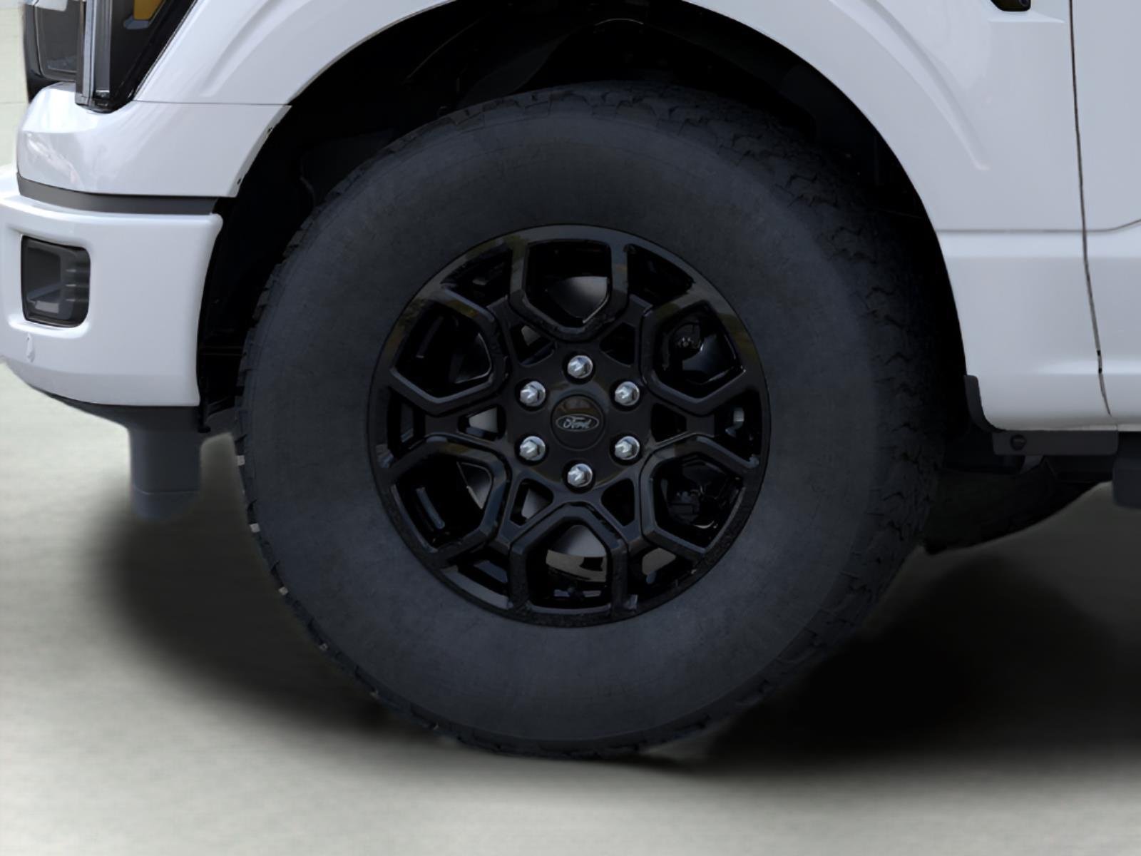 New 2026 Oxford White Ford Lariat® image 19