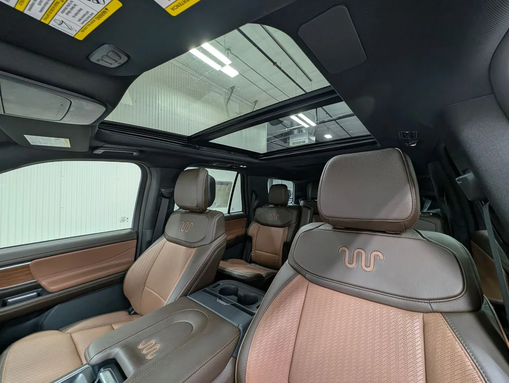 New 2027 Star White Metallic Tri-Coat Ford King Ranch® image 15