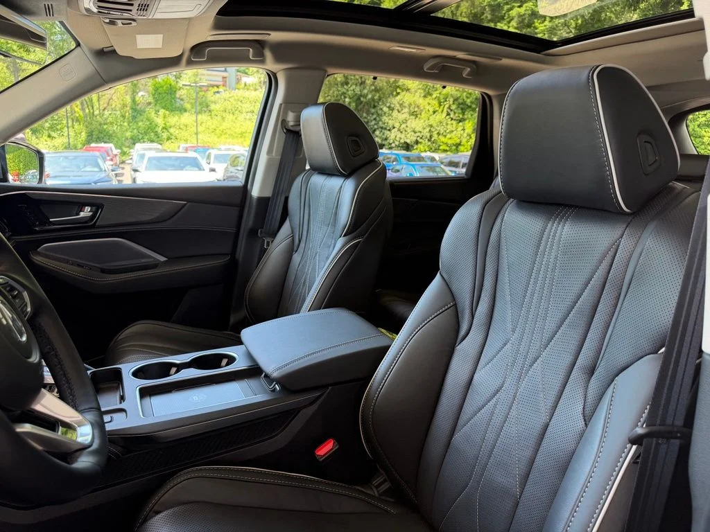 New 2026 Liquid Carbon Metallic Acura Advance Package image 16