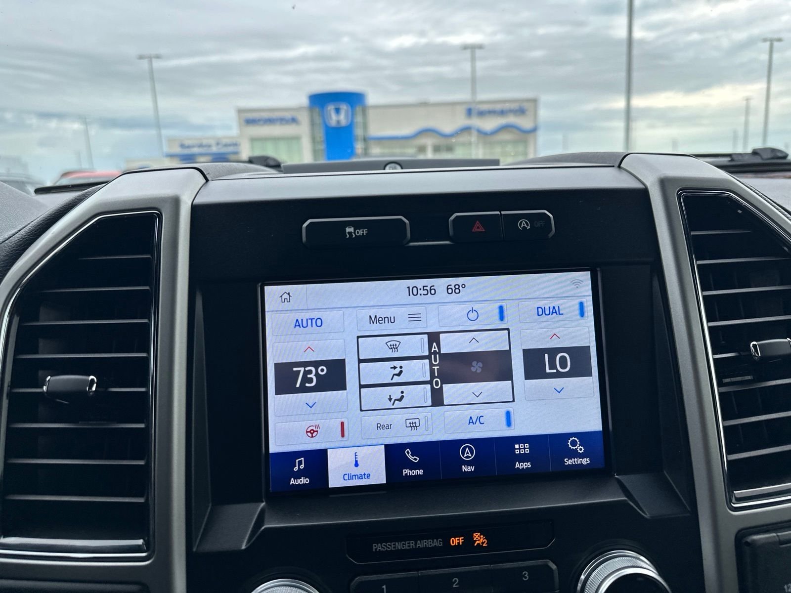 Used 2019 Gray Ford Lariat image 60
