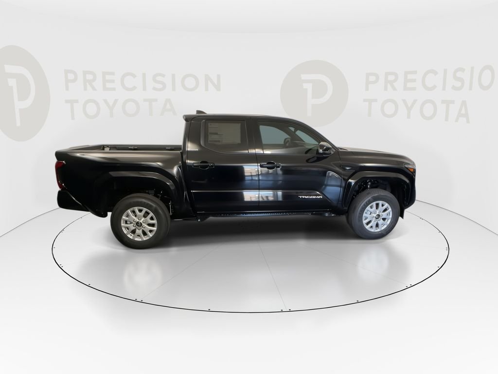 2026 Toyota Tacoma SR5 - Photo 21