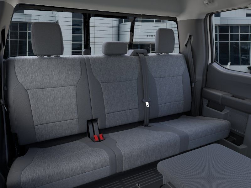 New 2025 Oxford White Ford F-550® XL image 11