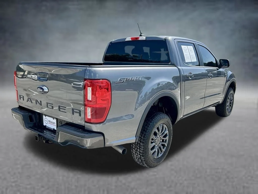 Used 2023 Gray Metallic Ford XLT image 5