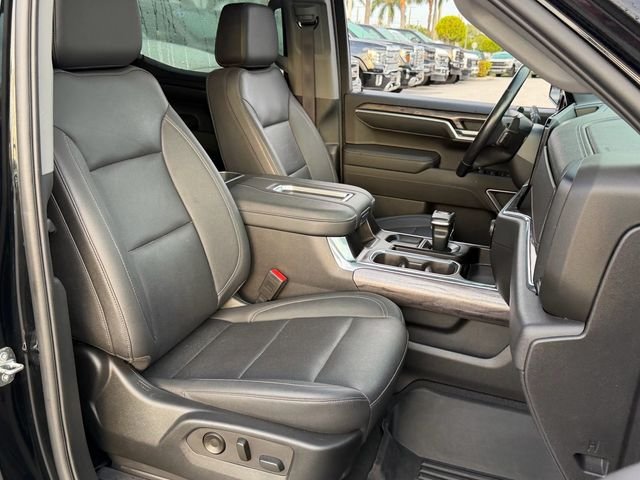 2022 Chevrolet Silverado 1500 LTZ - Photo 13
