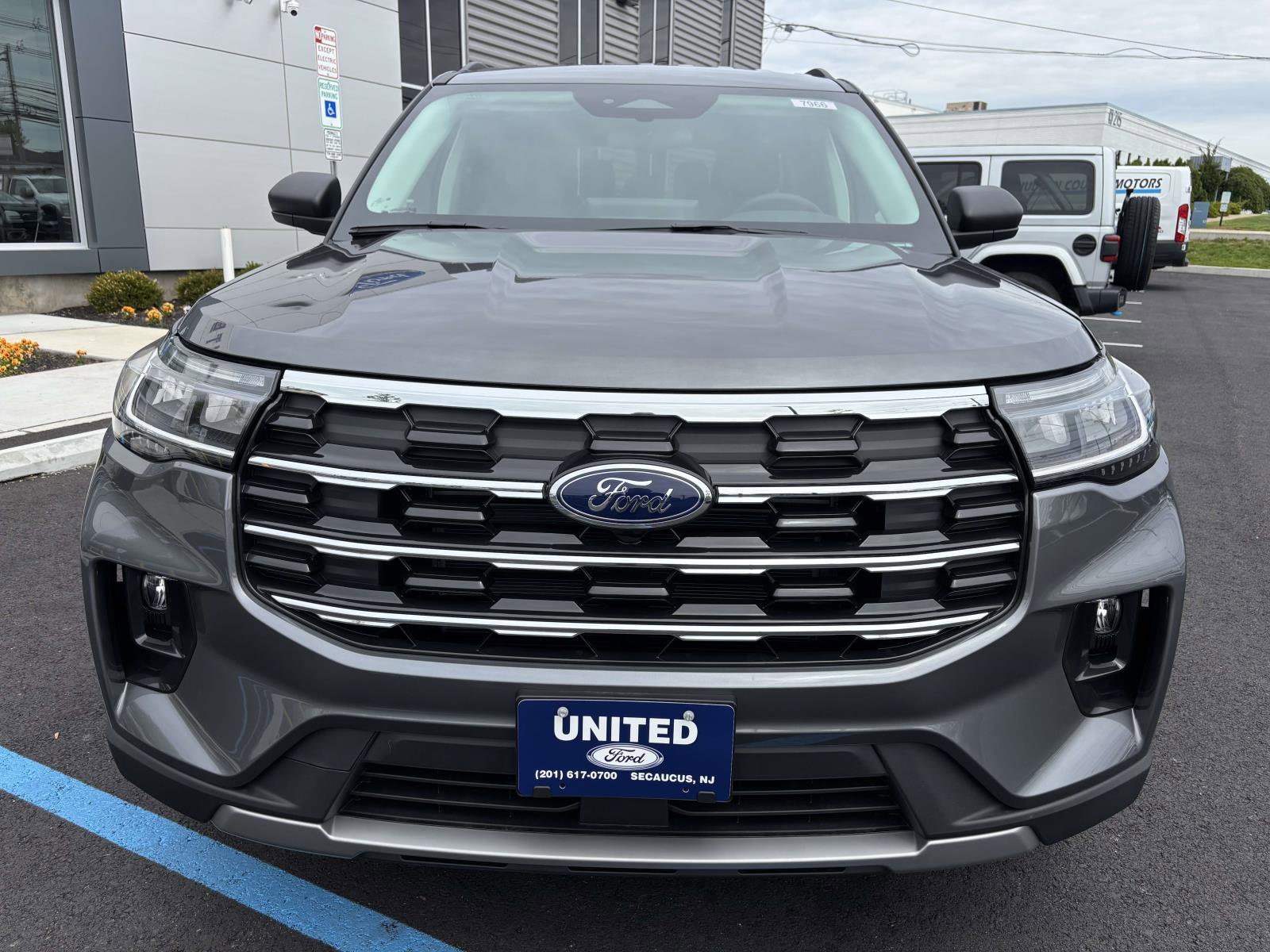 New 2026 Carbonized Gray Metallic Ford Active w/200A Pkg image 3