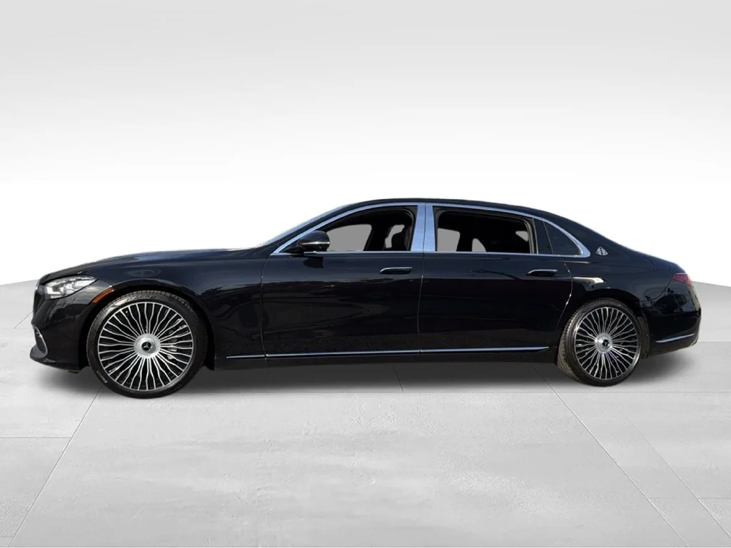 Used 2023 Black Mercedes-Benz Maybach S 580 image 5