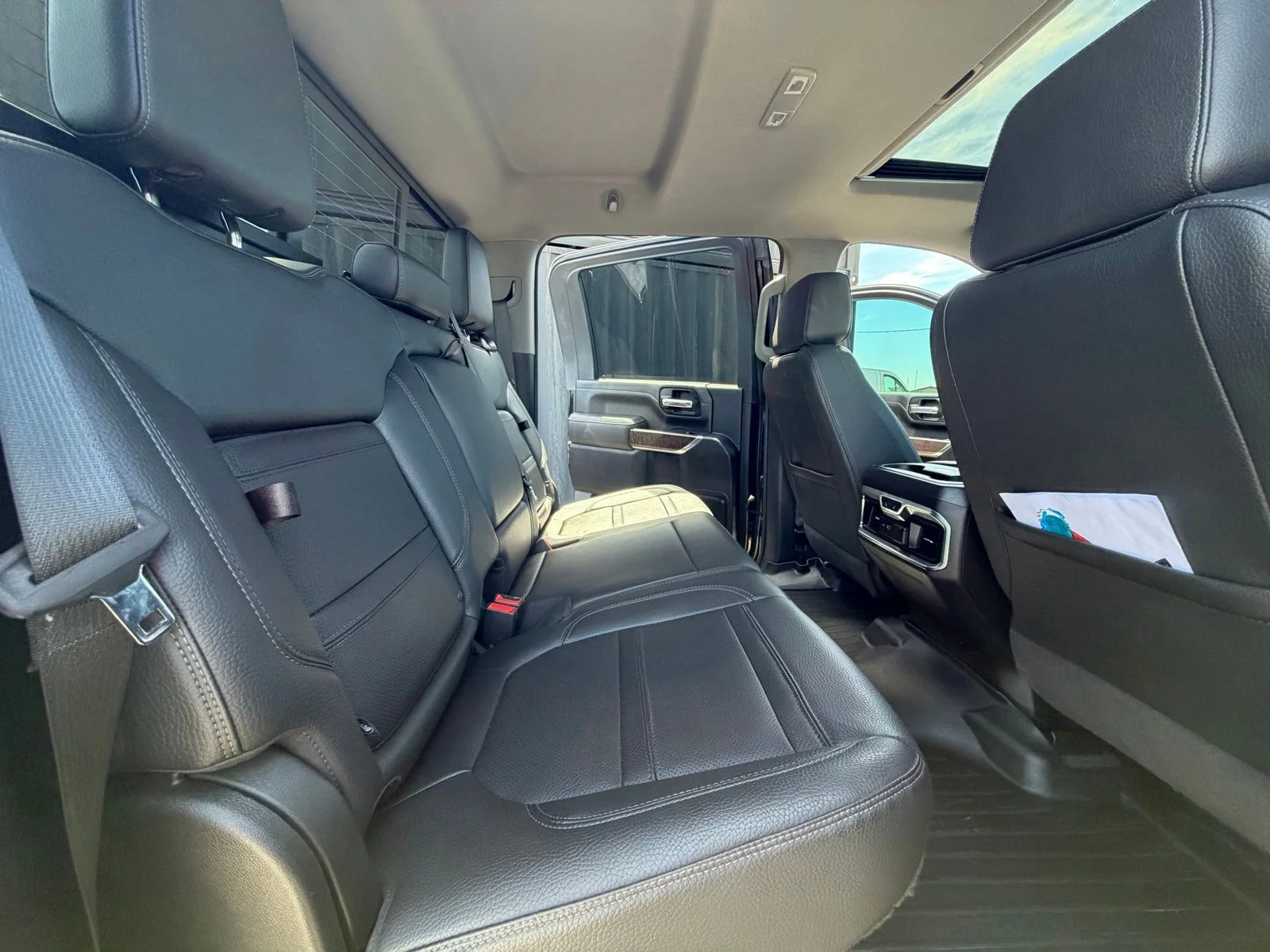 Used 2023 Black GMC Denali image 32