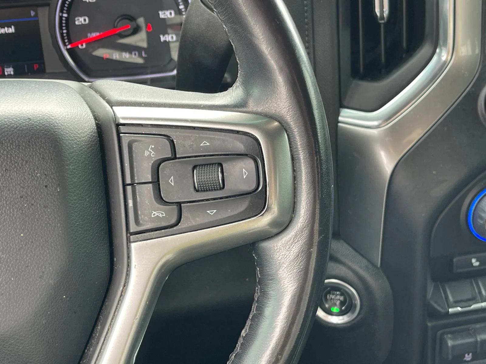 Used 2021 Silver Chevrolet RST image 27