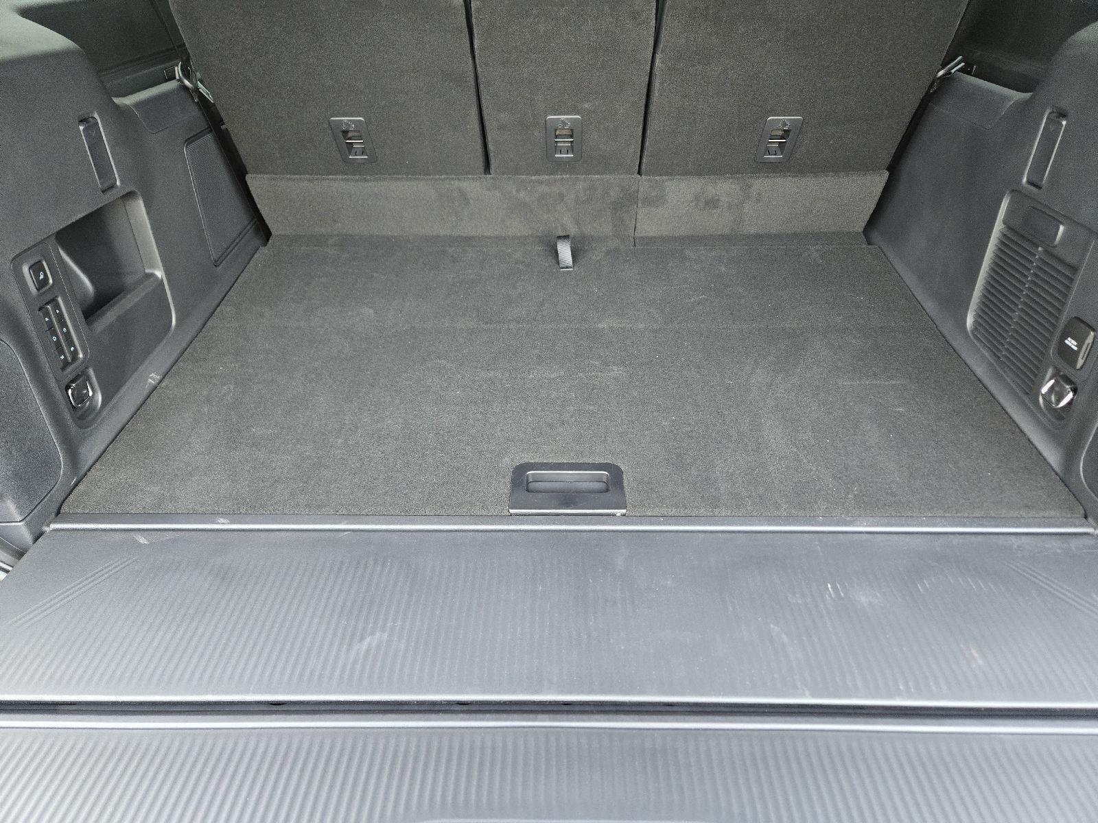 New 2026 Star White Metallic Tri-Coat Ford MAX Platinum® image 21