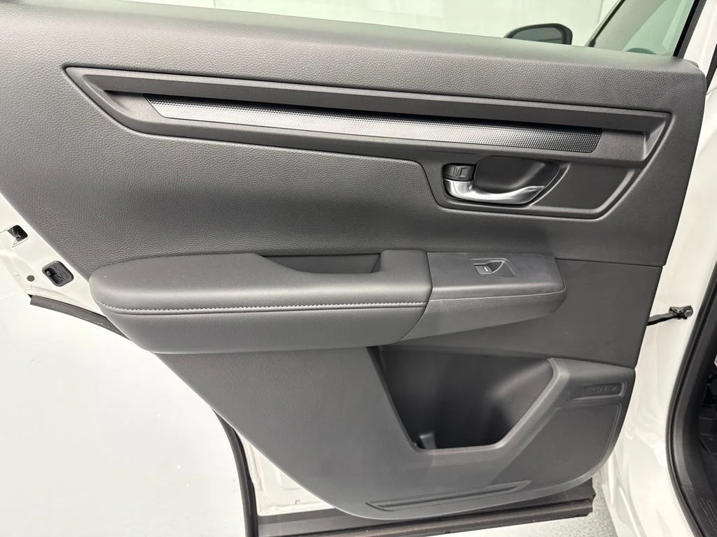 New 2026 Platinum White Pearl Honda LX image 15