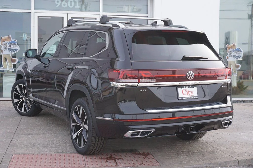 New 2026 Deep Black Volkswagen 2.0T SEL Premium R-Line image 7