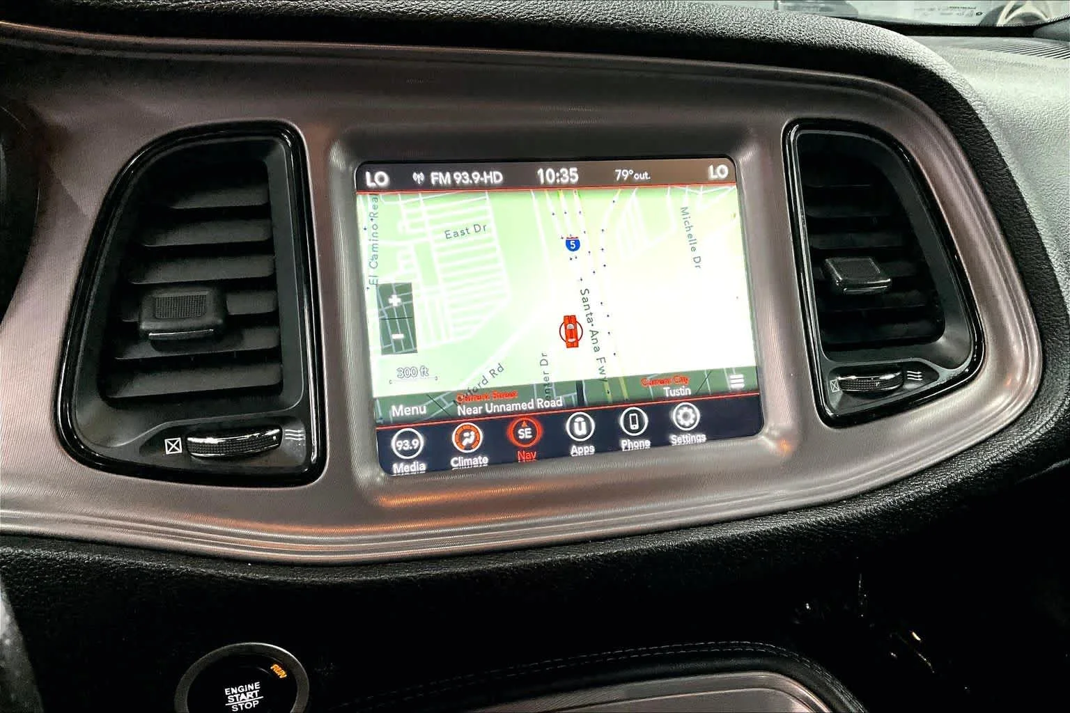 Used 2023 Granite Pearlcoat Dodge SXT image 32