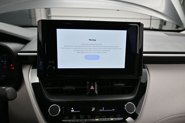Used 2026 Jet Black Toyota L image 9