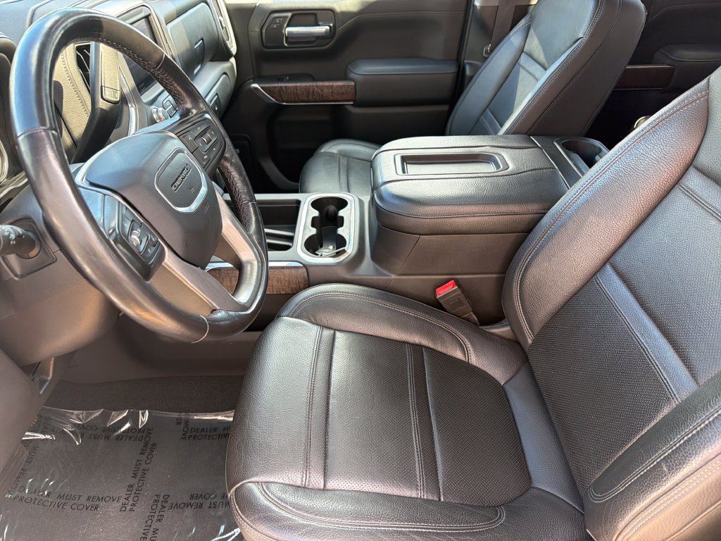 Used 2020 White GMC Denali image 17