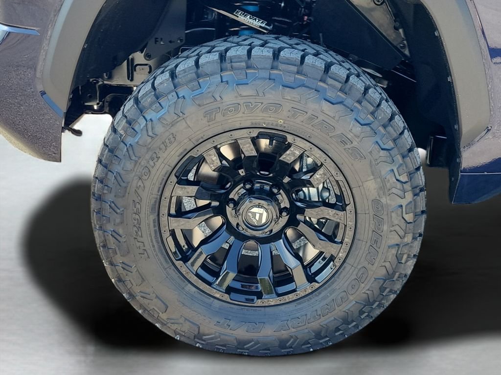 2026 Toyota Tundra SR5 - Photo 10
