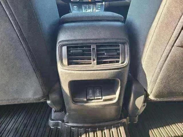Used 2022  Honda EX image 17