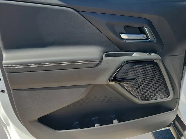 New 2026 Summit White Chevrolet LT - Extended Range image 16