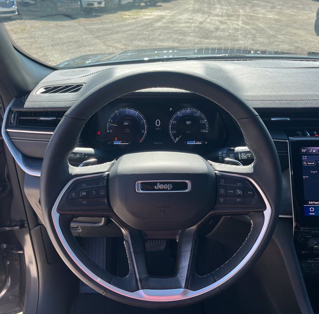 Used 2024 Gray Metallic Jeep Limited image 24